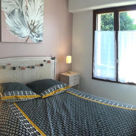 Domaine privé, , piscine, jacuzzi, joli appartement Deauville Extérieur photo